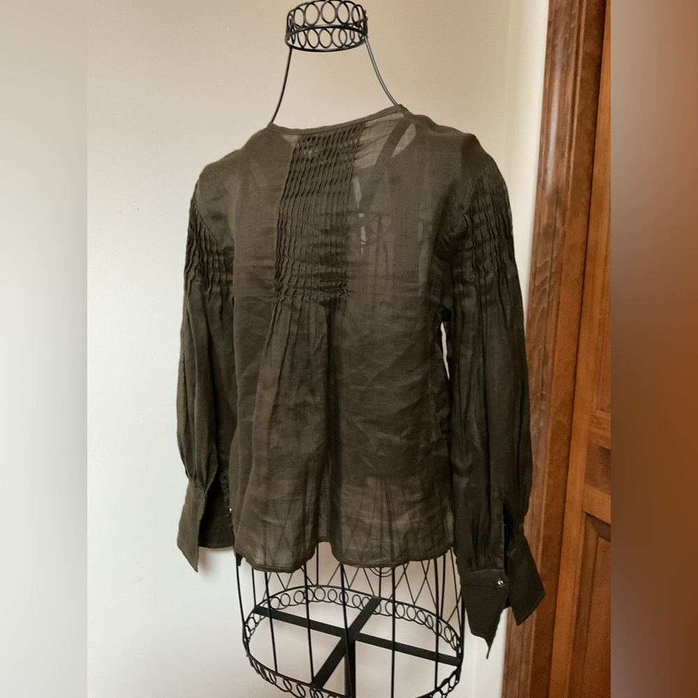 Banana Republic PETITE RAMIE PINTUCK BLOUSE, XXS, New - Picture 7 of 11